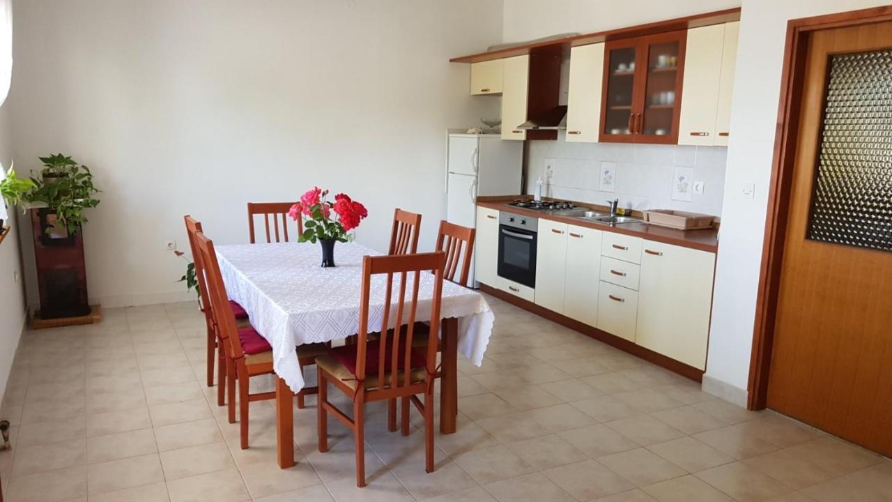 Comfort Apartment On The Beach Kali Exterior photo